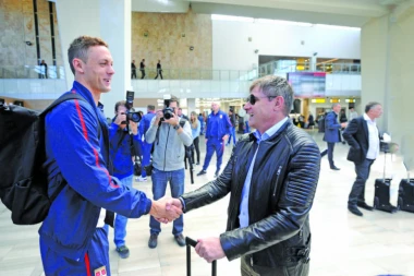 KINEZI NAJAVLJUJU: PIKSI SELEKTOR SRBIJE