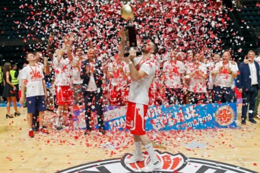 Branko Lazić dokazao vernost Zvezdi!