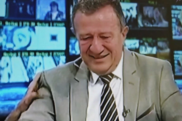 Žiku Šarenicu pretukao ženin ljubavnik: Zatekao ih na delu, pa nastao haos!