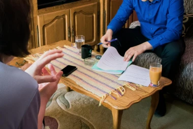 Oglasili se iz Javnobeležničke komore Srbije, osuđuju napad na beležnika iz Smedereva