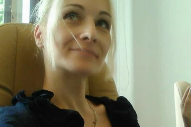 IZLIV ŠOVINIZMA U MOZAK! Milova bivša ambasadorka opet ujeda: Je**la bih majku Ristu i Gojku