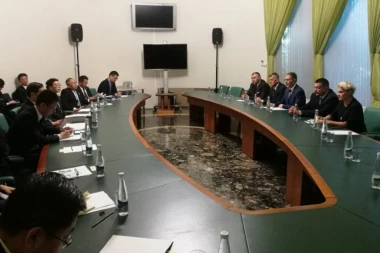 Stefanović u Rusiji na sastanku sa kineskim sekretarom za politiku