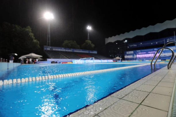 SPEKTAKL U BEOGRADU: Vaterpolo elita u borbi za trofej, Srbi jure Ligu šampiona!