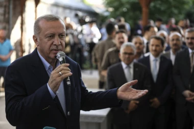 Erdogan uveren: Morsi nije umro prirodnom smrću