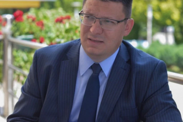 Srpska liga: Ukinuti obavezno testiranje na Kovid-19 između Srbije i Crne Gore