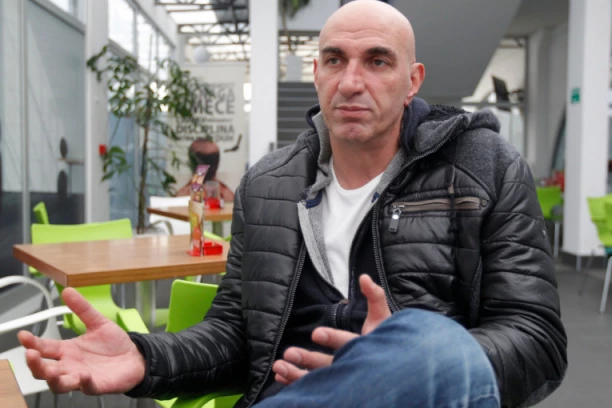 GRBOVIĆ POTPUNO SLOMLJEN: Bio je naš Dejvid Bouvi...