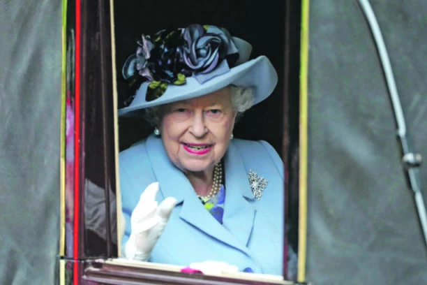 ŠOKIRAĆETE SE! ISPLANIRANO SVE DO NAJSITNIJEG DETALJA: Otkriven tajni kod i protokol u slučaju smrti kraljice Elizabete II