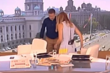 Odmah su ustali: Jovana i Srđan se šokirali kada je ona ušla u studio!