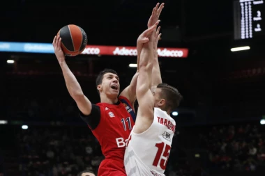 (VIDEO) Šteta: Lučić zbog Amerikanca bez titule najboljeg igrača prvog kola Evrolige!