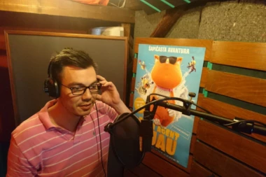 Željko Vasić u glumačkoj ulozi: Nespretni negativac Klaus!