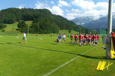 (FOTO) (VIDEO) Vladan Milojević pojačao ritam treninga, dva pojačanja verovatno dolaze sutra!