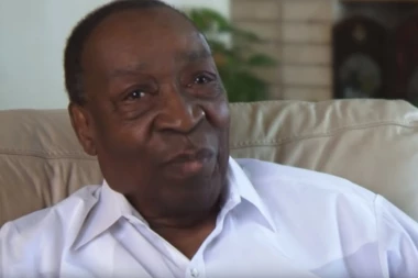 Zbogom, legendo: Preminuo proslavljeni muzičar!