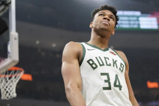 (VIDEO) DRAME U ORLANDU: Hjuston i Oklahoma odigrali istorijsku majstoricu, Janis UPROPASTIO Bakse