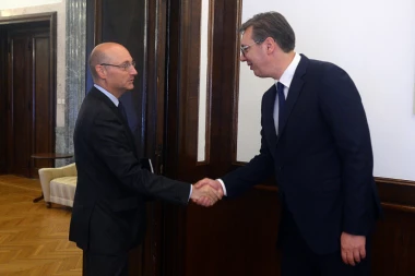 Makronova poseta već donosi rezultate: Otvara se reginoalna kancelarija Francuske agencije za razvoj