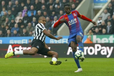 Junajted razbija kasu i ruši rekord: Van Bisaka postaje najskuplji desni bek sveta!