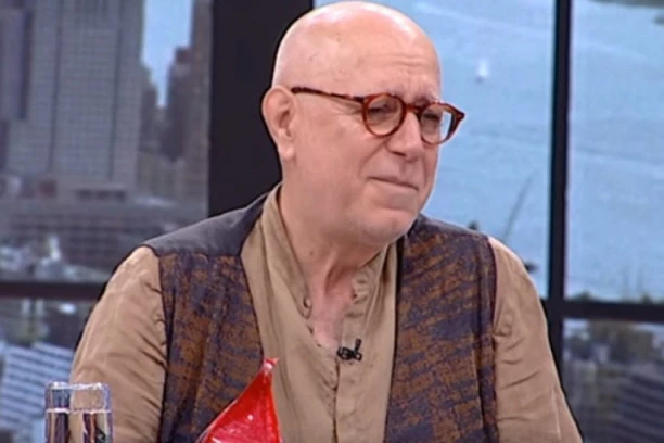 (FOTO) Sina Irfana Mensura i Srne Lango gledate u popularnoj seriji, a niste znali ko je - PAŠĆE VAM VILICE KAD VIDITE KAKO IZGLEDA!