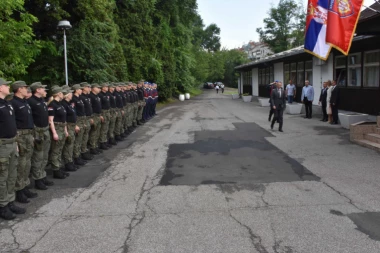 Nebojša Stefanović proslavio Vidovdan sa Žandarmerijom
