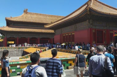 ZAKUVALO SE NAJSTRAŠNIJE IZMEĐU KOMŠIJA: Kinezima savetovano da ne putuju više u Japan! Evo kako je Tokio reagovao