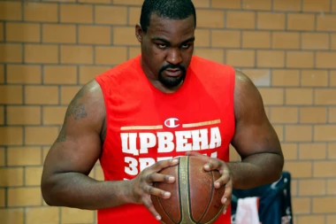 "Big Sofo" se vraća košarci!