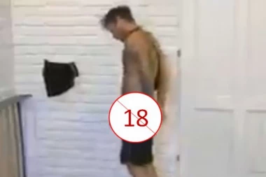 (FOTO 18+) Učesnik Zadruge skinuo gaće i pokazao polni organ: Ovo je neverovatno!