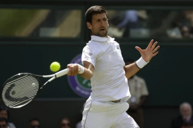 Pitanja za razmišljanje: Ko igra najbolji tenis svih vremena? Ko je najbolji teniser svih vremena?