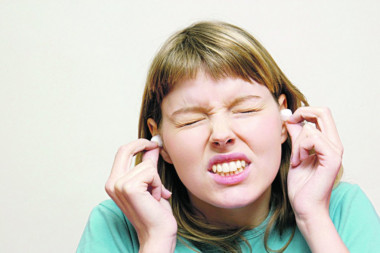 SUPERTRIKOVI ZA BOLJI SLUH: Kako da otpušite uši