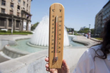 IZAŠLA VREMENSKA PROGNOZA ZA CEO AVGUST: Žestoka vrućina početkom meseca, a evo šta nas čeka kasnije!