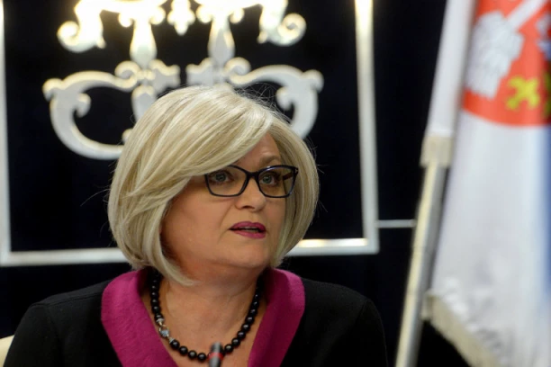 TABAKOVIĆ: Odluka o ukidanju dinara na Kosovu i Metohiji je diskriminatorna i protivpravna