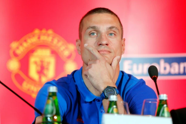 STRAŠNA IGRA SUDBINE: Nemanja Vidić je ovog vikenda trebalo da slavi, a umesto toga je sahranio brata! (FOTO)