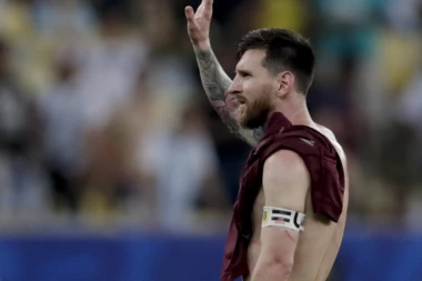 VIŠE NIJE ZAŠTIĆEN KAO BELI MEDVED: Nemilosrdna kazna za Lionela Mesija!