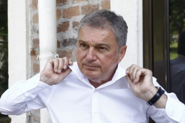 I Tumba podržao SIM!