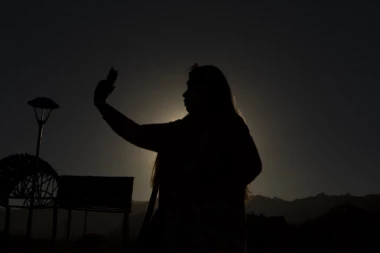 SPREMITE SE, STIŽE POMRAČENJE SUNCA! Čekaju nas sudbinski događaji! OVAJ ZNAK BIĆE NAJVIŠE POGOĐEN!