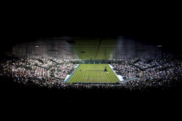 TUŽNA VEST: Preminuo legendarni šampion Vimbldona!