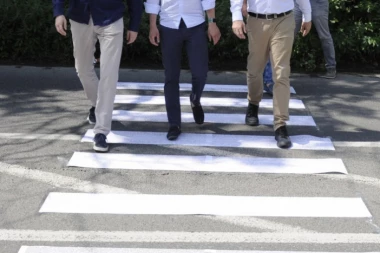 (FOTO) Smehotresno! Veliki infrastrukturni projekat Đilasa i Bastaća