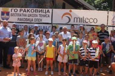 "Rakovičko leto" počelo otvaranjem škole tenisa!