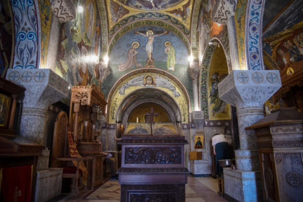 DANAS JE VELIKI PRAZNIK! Ne uzimajte noževe u ruke i izgovorite OVE reči za srećniji život