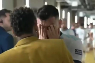 (VIDEO) Nestvarna scena: Nejmar tešio Mesija i ekipu, dokaz da je fudbal više od igre!