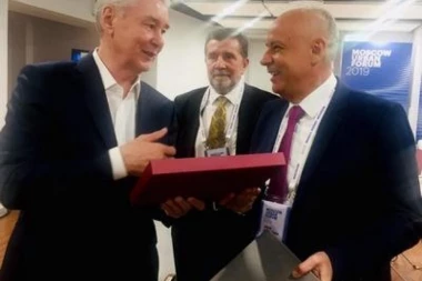 Radojičić sa Sobjaninom: Moskva je riznica dobrih rešenja za probleme Beograda