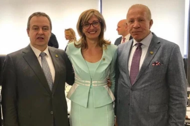 Dačić zavalio šamarčinu Srbiji! Posle zabrane zvaničnicima da uđu na KIM, osvanula SKANDALOZNA fotografija sa najgorim Šiptarom!