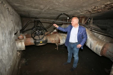 Vesić: Trideset pet miliona evra za izgradnju kanalizacije na levoj obali Dunava!