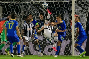 Bivši fudbaler Partizana novi napadač Atletika!