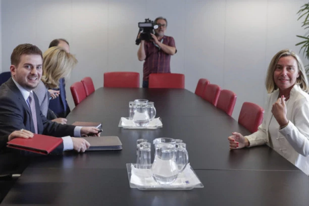 Novi udar Šiptarskih ekstremista na suverenitet Srbije: Cakaj hoće da ukine granicu između Albanije i Kosova