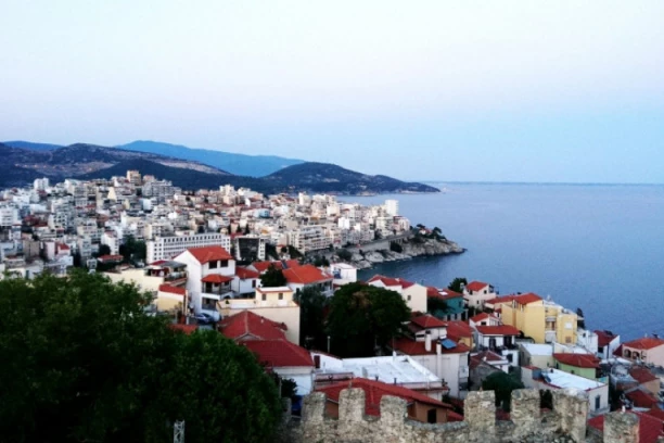 TURISTI OGORČENI! Zabranjen im pristup plažama u Grčkoj - A CENE DIGLI U NEBESA! Postoji razlog!