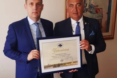 (FOTO) Ministar zdravlja sa predsednikom Udruženja neurohirurga Srbije