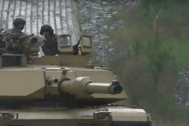 KASNO AMRAMS U UKRAJINU STIŽE! Vojska Ukrajine u ogromnom problemu! ZELENSKI SE HVATA ZA GLAVU!