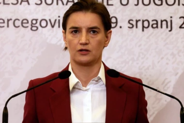 Premijerka za Vašington tajms: Možemo da zaštitimo i demokratiju i naše građane od korone