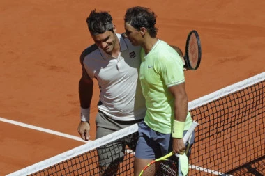 Federer u čudu: Moron i Rafin menadžer u klinču oko titule G.O.A.T!