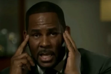 Čuveni pevač uhapšen zbog pedofilije!