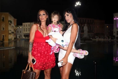 Dete nisi presvukla dva dana: Aleksandru Subotić osudili zbog nemara prema ćerki!