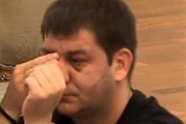 IZBOLA GA MAKAZAMA: Ivana Marinkovića POLICIJA ZATEKLA KRVAVOG, UŽAS na Novom Beogradu!